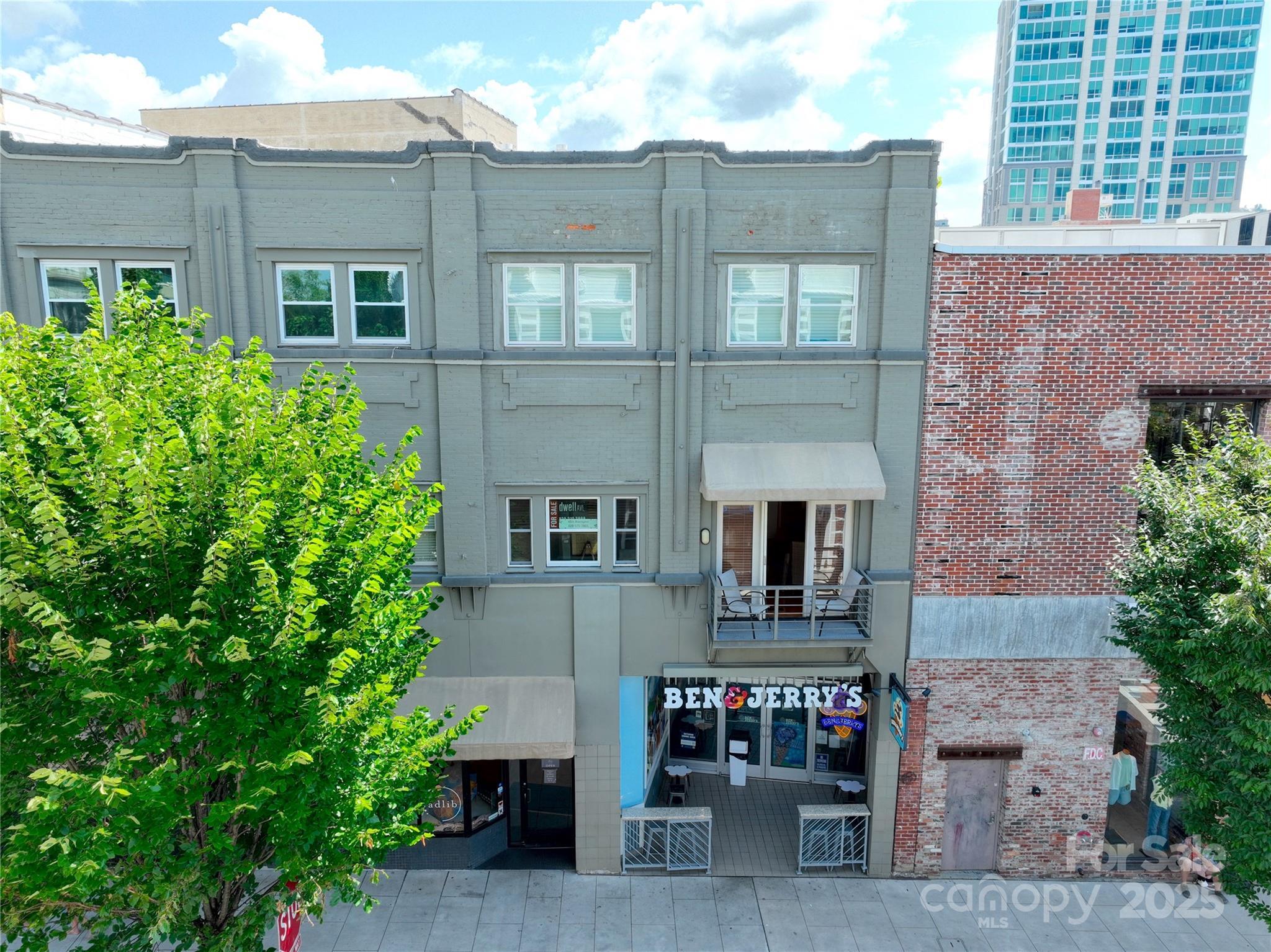 Photo of Twenty-One Haywood Street Condominiums Unit 2B