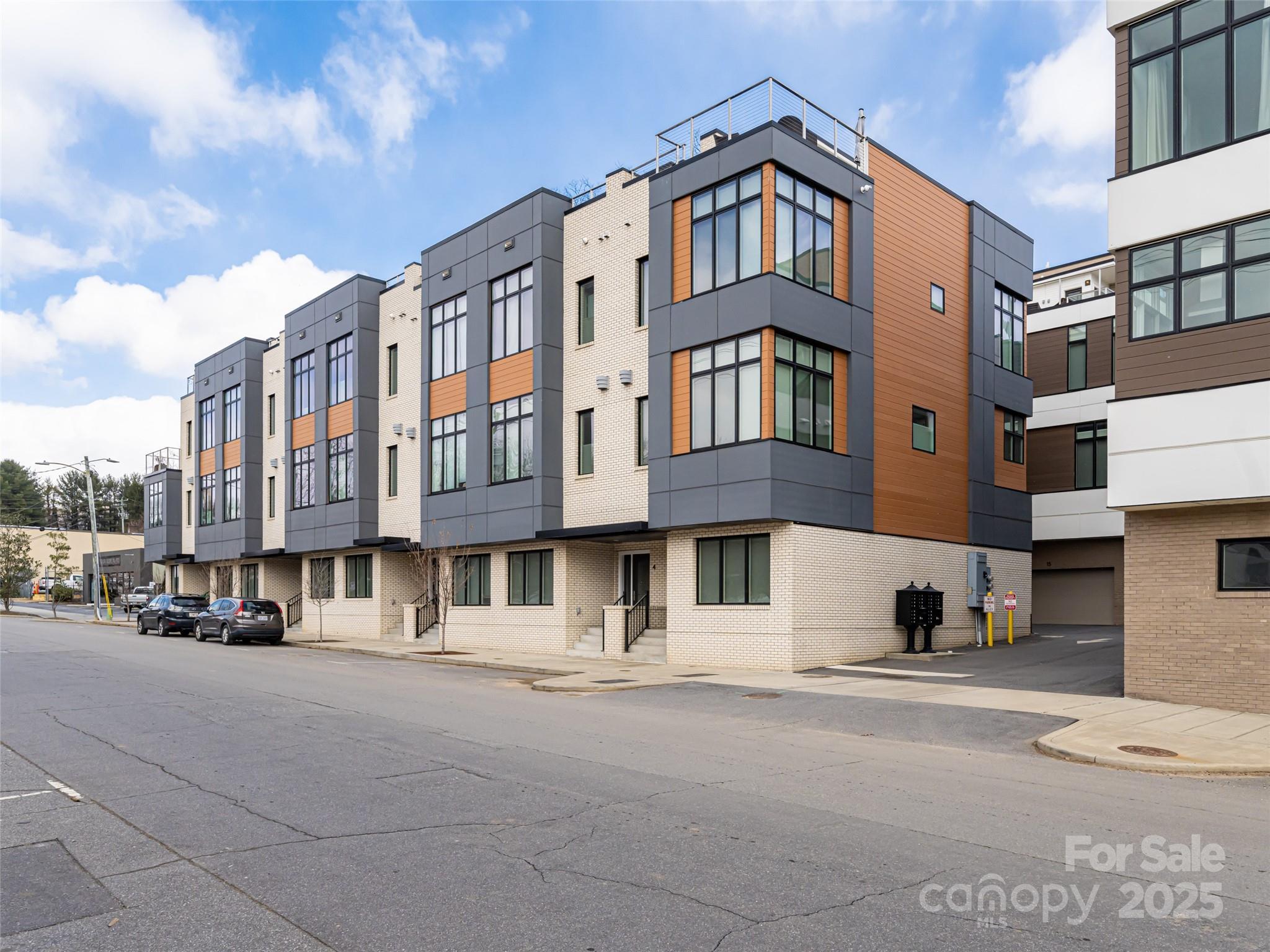 Photo of Bauhaus South Slope 14 Unit 