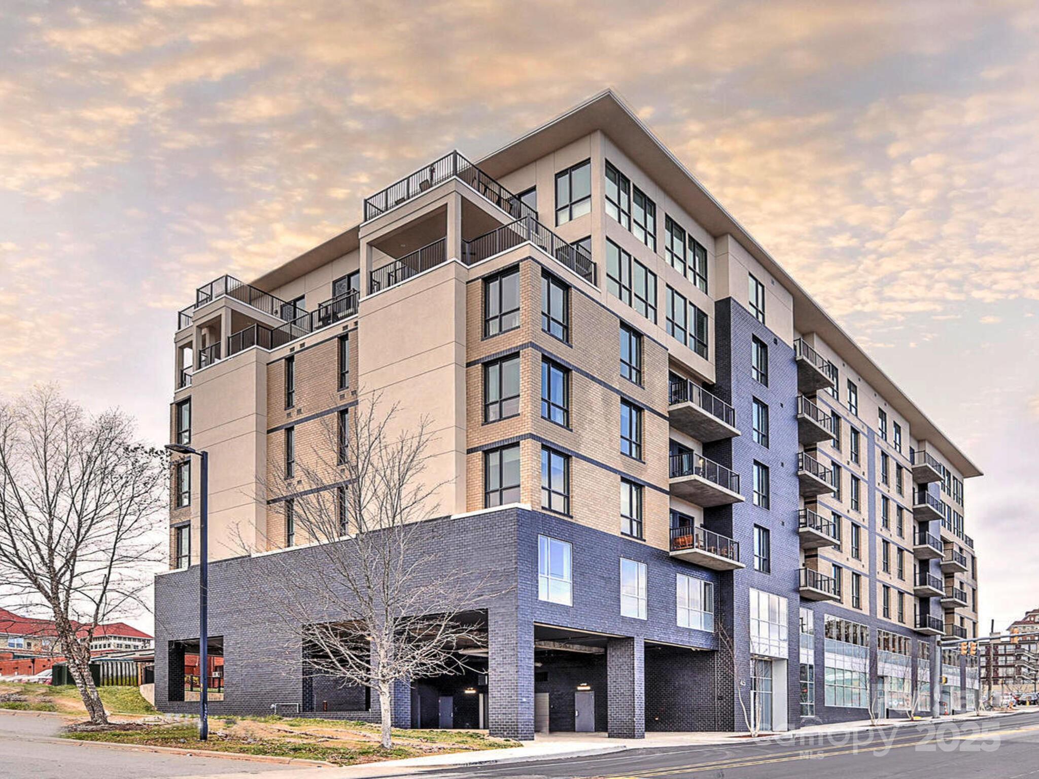 Photo of 45 Asheland Avenue Unit 402