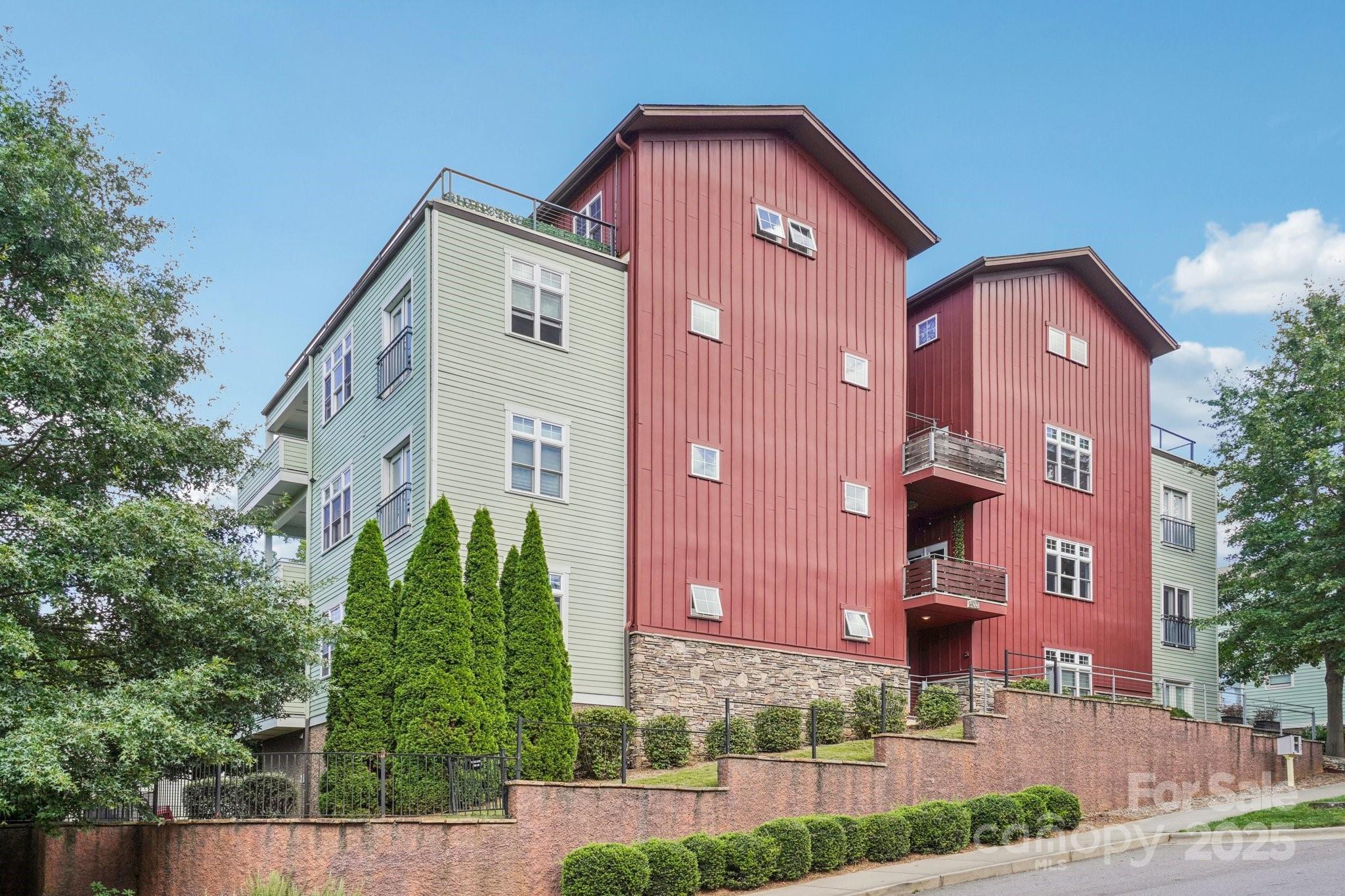 Photo of Skyloft Condos Unit 101
